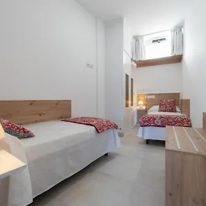 Turisticos De La Abuela Carmen Apartment Estepona