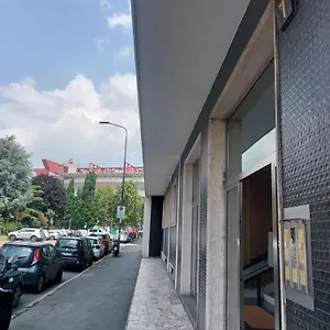 Franco Sansirohouse Rho Mi Fiera , Milan Italie